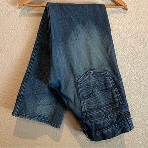 Levi’s 599 Jeans